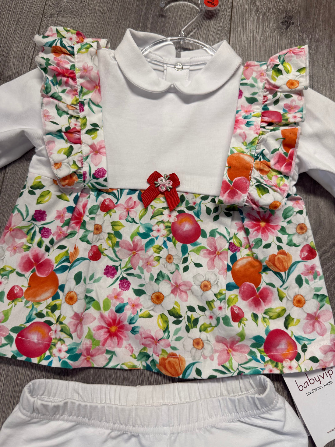 Due pezzi bimba Babyvip con motivo floreale T 3550/01